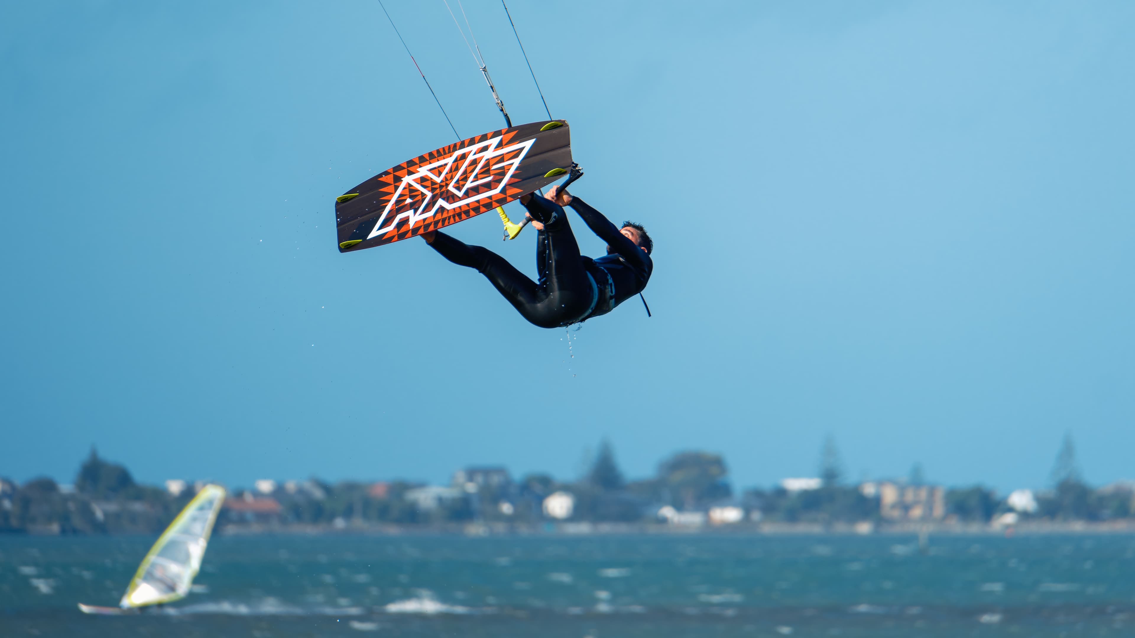 Kitesurfing Huge Air